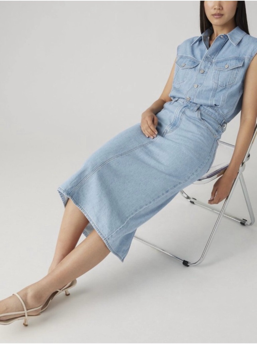 Levi's Light Blue Denim Midi Dress - Picture 2 of 9